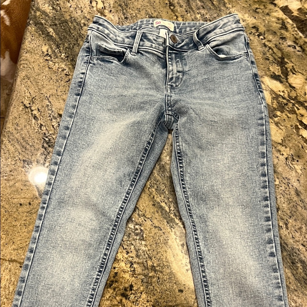 never worn! SO Light Wash Girl’s Skinny Jeans